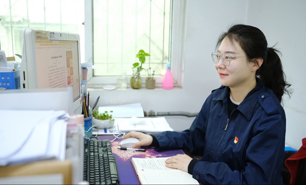 291656484006672134.jpeg 守得初心绽芳华 MS88明升物测公司 李乔.jpg